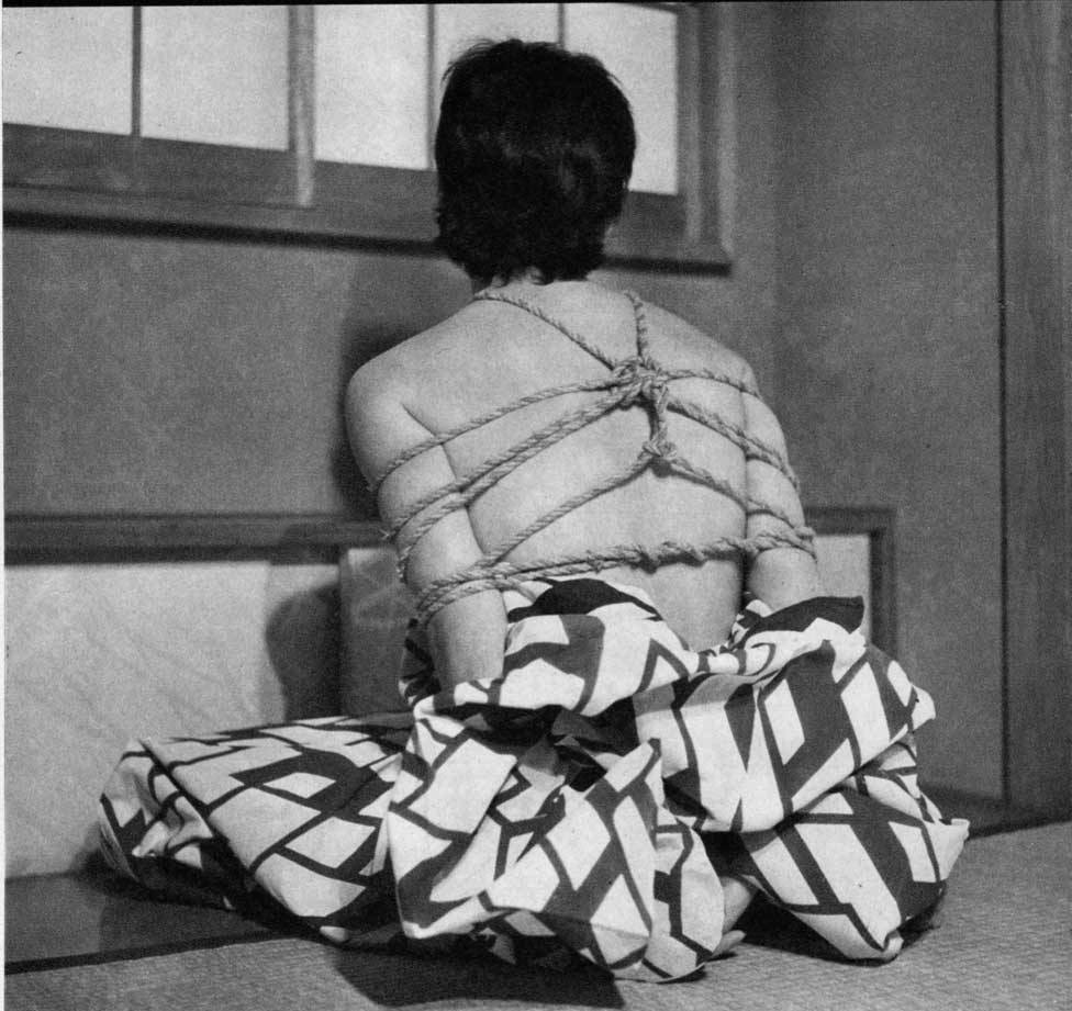 old style kinbaku